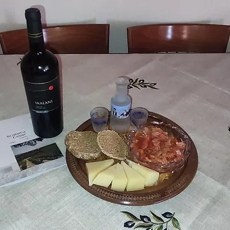 Olive Grove Skalani *