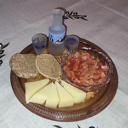 Olive Grove Skalani *